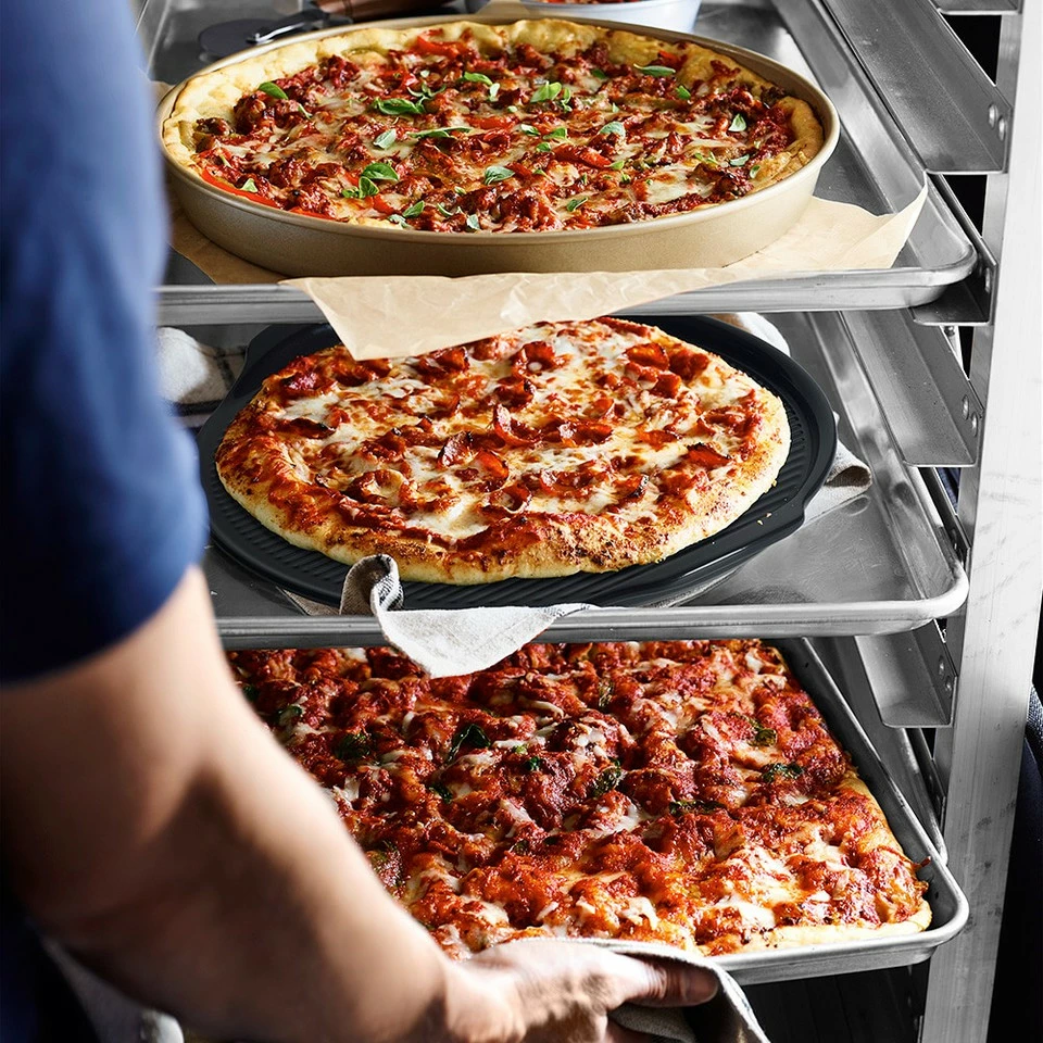 Emile Henry French Ceramic Pizza Stone - Black - Image 10