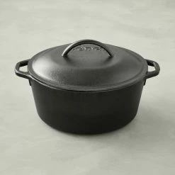 Lodge Cast Iron Dutch Oven, 4.7 L