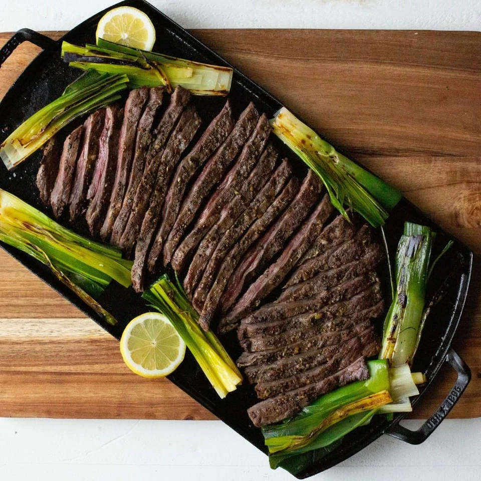 Lodge Blacklock Triple-Seasoned Cast Iron Double Burner Griddle - Image 5