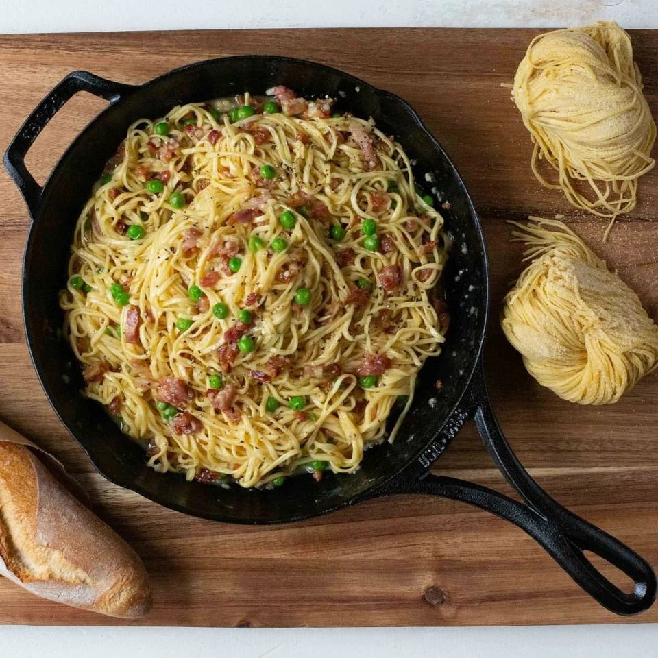 Lodge Blacklock Triple-Seasoned Cast Iron Skillet - Image 7