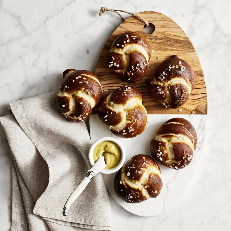 Olivewood & White Marble Oval Board - Image 4